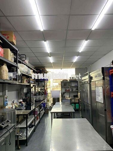 [BÌNH THẠNH] Chóp Chép tuyển 4 NỮ phụ bếp 8-12tr
