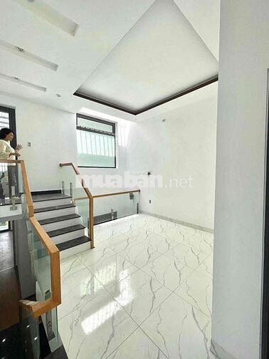 ☘️CHO THUÊ NHÀ 3 TẦNG ĐƯỜNG PHI BÌNH - GẦN CẦU TRUNG LƯƠNG- NỘI THẤT ĐỦ
