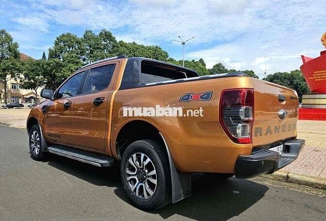 Ford Ranger Wildtrak Bi-Turbo 4x4 2019 Vàng đồng
