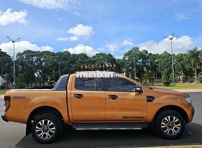 Ford Ranger Wildtrak Bi-Turbo 4x4 2019 Vàng đồng