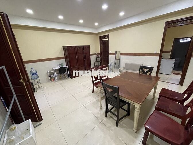 [Chính Chủ] cho thuê căn hộ mini Quận 10, 127m2, 2PN, 2WC, thang máy.