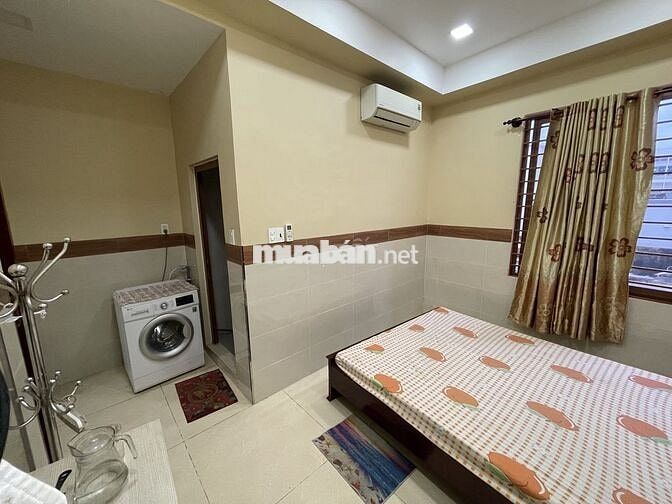 [Chính Chủ] cho thuê căn hộ mini Quận 10, 127m2, 2PN, 2WC, thang máy.