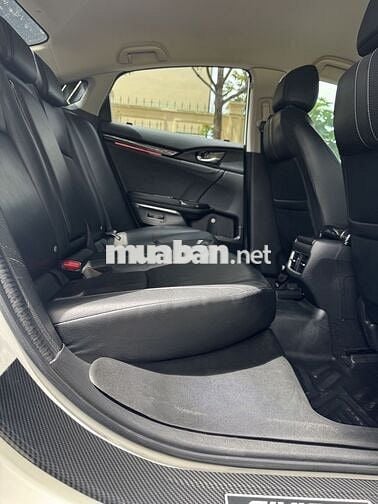 Honda Civic 2018 1.5 Turbo Trắng 33.000km