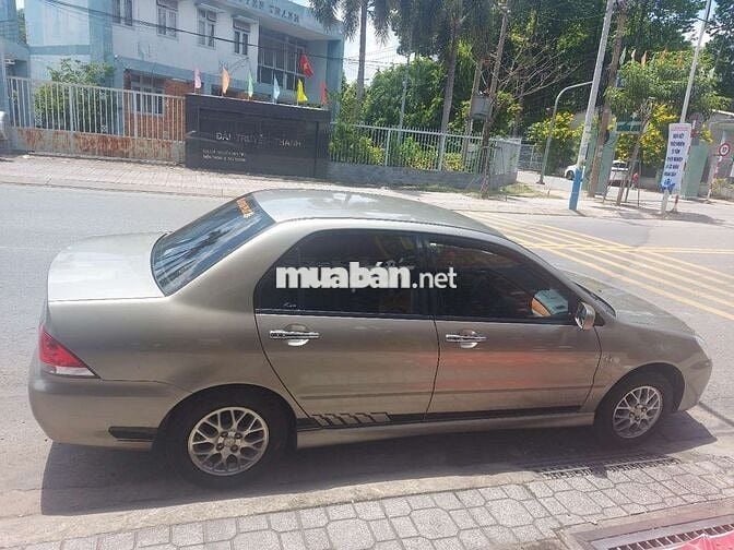 Mitsubishi Lancer 2004