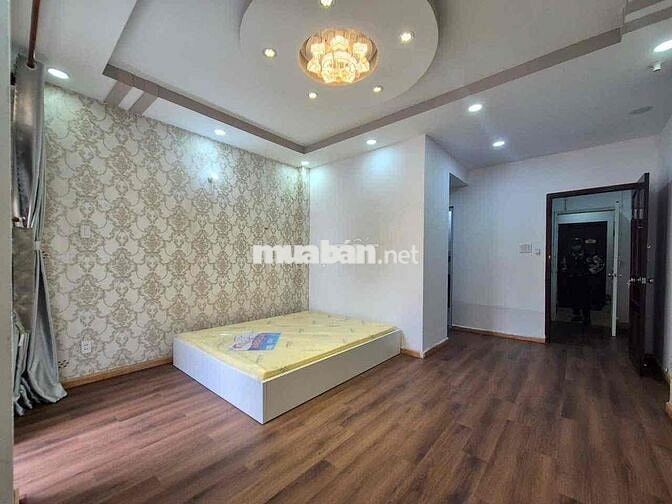 Cho thuê nhà mặt tiền Đặng Thuỳ Trâm. Diện tích 5x20m. Giá 40tr/tháng