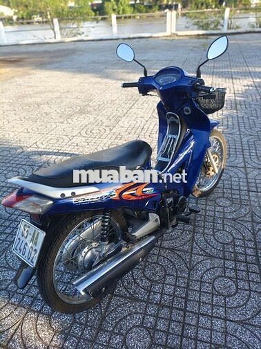 Honda Future II Xanh Việt Nam