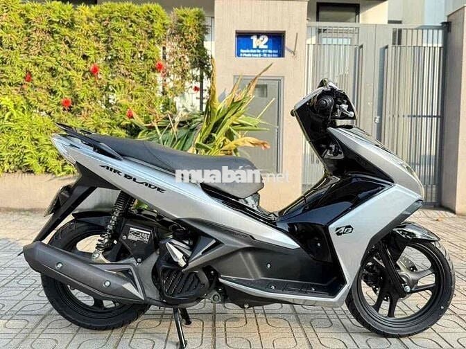 AB 125 bạc Porsche đưa trước 8t nhận xe ngay