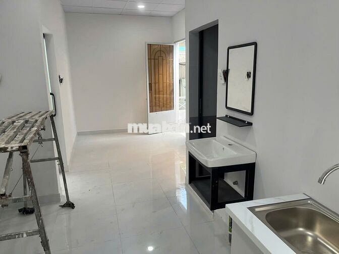 CHO THUÊ PHÒNG MỚI XÂY Ở LÝ THÁI TỔ TRUNG TÂM QUẬN 10 