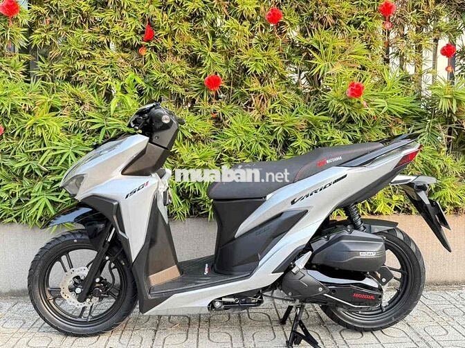 Varrio 125 mua trả góp đưa trước 16t nhận xe ngay