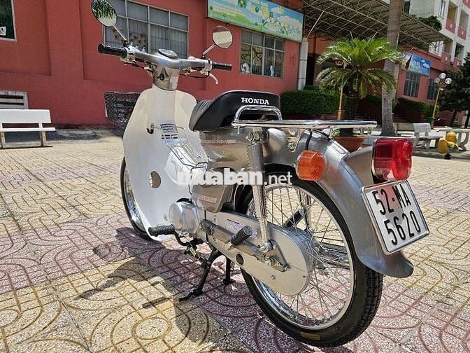 Honda Super Cub 81/50cc kim vàng giọt lệ