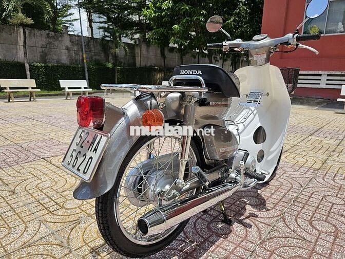 Honda Super Cub 81/50cc kim vàng giọt lệ