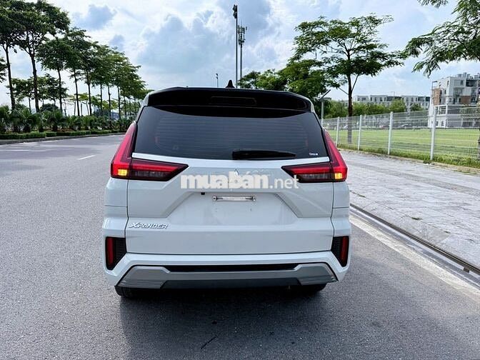Mitsubishi Xpander 2022 1.5 AT Premium Trắng 7 chỗ