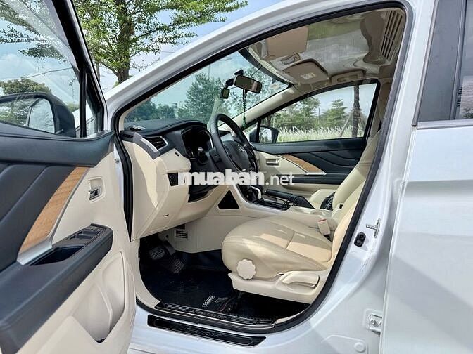 Mitsubishi Xpander 1.5 AT PREMIUM 2019 Trắng B ZIN