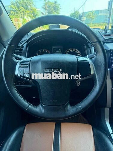ISUZU DMAX 2016 MT 4X2 XE CÒN KHÁ ĐẸP