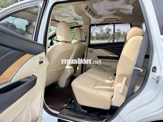 Mitsubishi Xpander 1.5 AT PREMIUM 2019 Trắng B ZIN