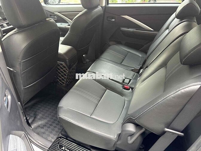 Mitsubishi Xpander Premium 2023 17.900 km Bạc
