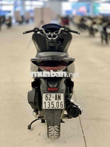 Honda PCX 125 2018 Đen SmartKey Chính Chủ Đen Bóng