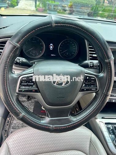 Hyundai Elantra 2017 Số tự động Trắng