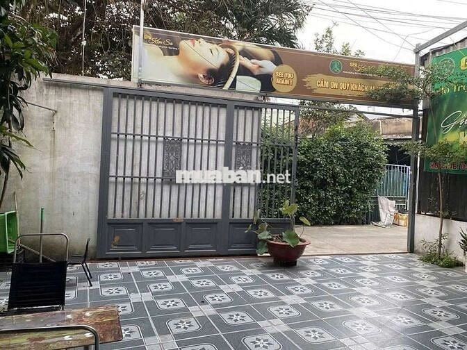 Nhà sổ hồng bề ngang rộng đường thông 
