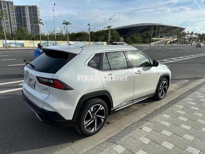 Toyota Yaris Cross HEV 2023 Trắng Hybrid