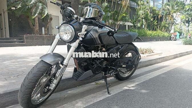 GPX Gentleman 2021 Xám 22k km
