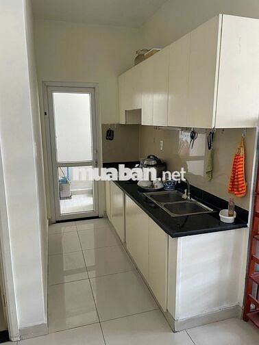 xho thuê căn 2pn, 2wc full nội thất cc Sunview town giá tốt