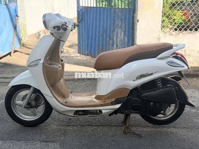 Yamaha Nozza FI Trắng Xăng phun điện tử