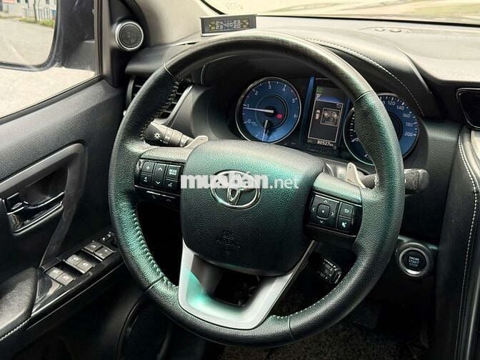 Toyota Fortuner 2.4L AT Dầu Đen 80000 km