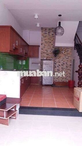 Nhà nguyên căn cho thuê hẻm Hoàng Hoa Thám, Bình Thạnh