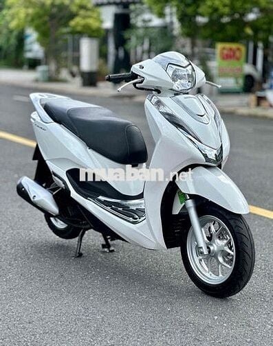 Honda Lead 4val 2022 Trắng