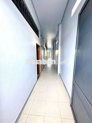 Nhà trệt lầu 2PN mặt tiền đường Nguyễn Văn Cừ chỉ 15 triệu