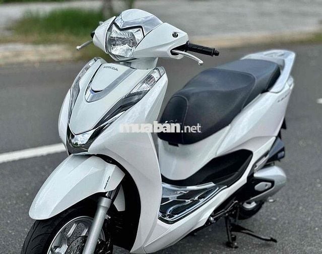 Honda Lead 4val 2022 Trắng