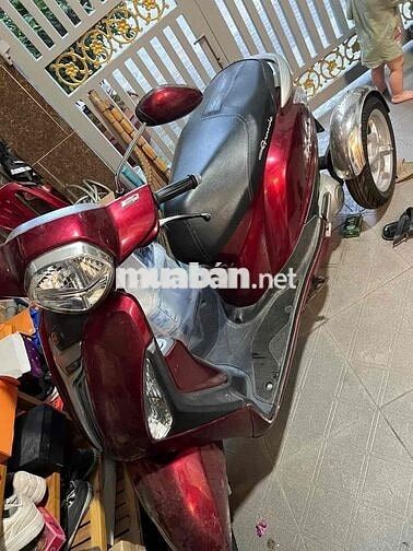 Yamaha Grande 3 bánh màu Đỏ