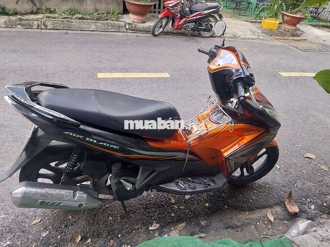 Honda Air Blade 125 125cc màu Cam