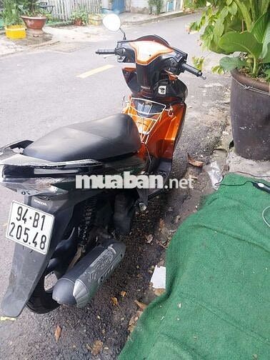 Honda Air Blade 125 125cc màu Cam