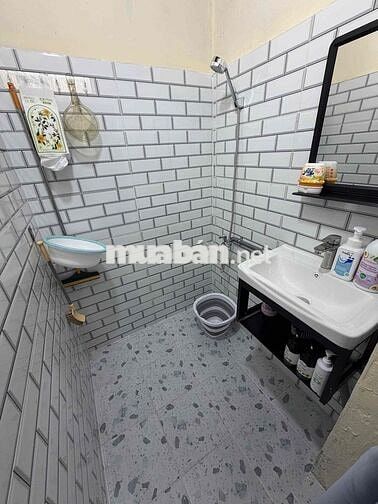 CHO THUÊ PHÒNG Ở GHÉP SINH VIÊN NỮ GIÁ RẺ CÓ BAN CÔNG NHÀ TẮM RIÊNG