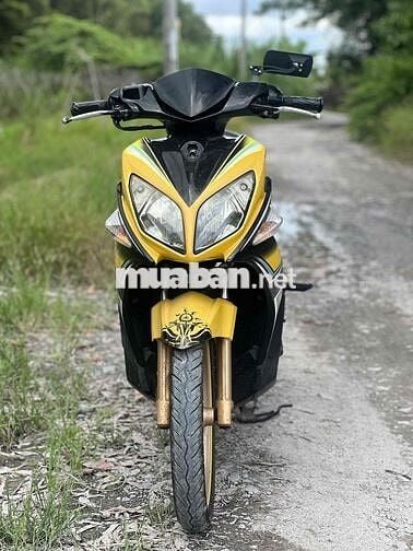 Yamaha Nouvo LX 135 Vàng đen 135cc