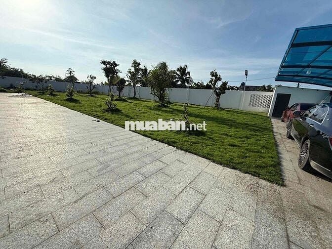 SIÊU PHẨM BIỆT THỰ VƯỜN CAO GIA 3 MẶT TIỀN kế 2 DA Vin