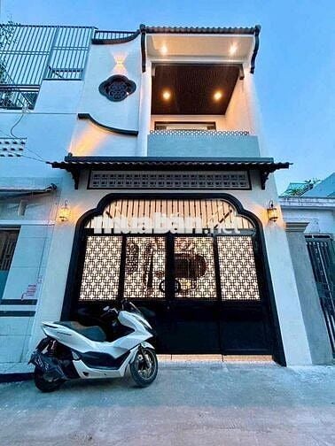 nhà bán hẽm 12/20 nguyen văn cừ