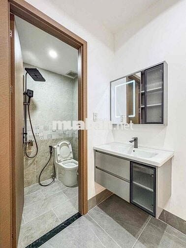 nhà bán tret lầu hem 368 tran nam phú
