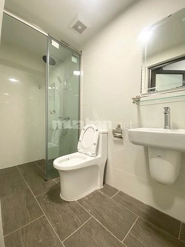 Cho thuê nhà ngõ 20 Cát Linh, DTSD 90m2, 3 tầng