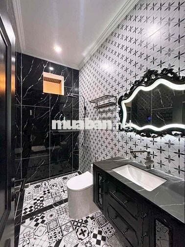 nhà bán hẽm 12/20 nguyen văn cừ