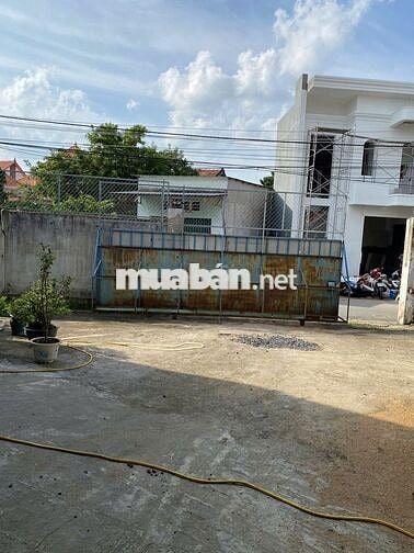 CHO THUÊ NHÀ XƯỞNG LÀM KHO CHỨA - 1300M2 - TẠI DĨ AN