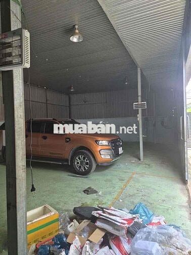Cho thuê nhà kho 300m² Đường Trần Hưng Đạo, Phường Đông Hoà