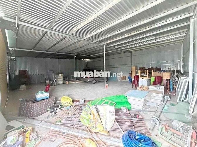 Cho thuê kho 200m2 Trống suốt Thông thoáng