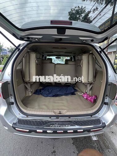 Toyota Fortuner 2011 máy dầu số sàn
