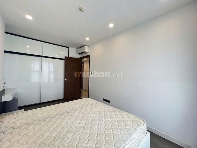 Chung cư Ruby Garden-Cạnh Sân Bay TSN, 3PN 130m2 full nội thất giá 14,