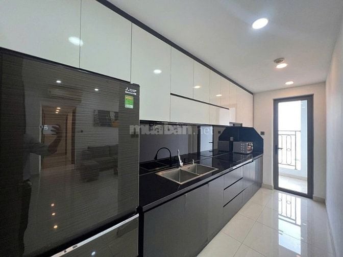 Chung cư Ruby Garden-Cạnh Sân Bay TSN, 3PN 130m2 full nội thất giá 14,