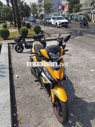 Honda Winner V1 2017 Vàng đen 19.000 km