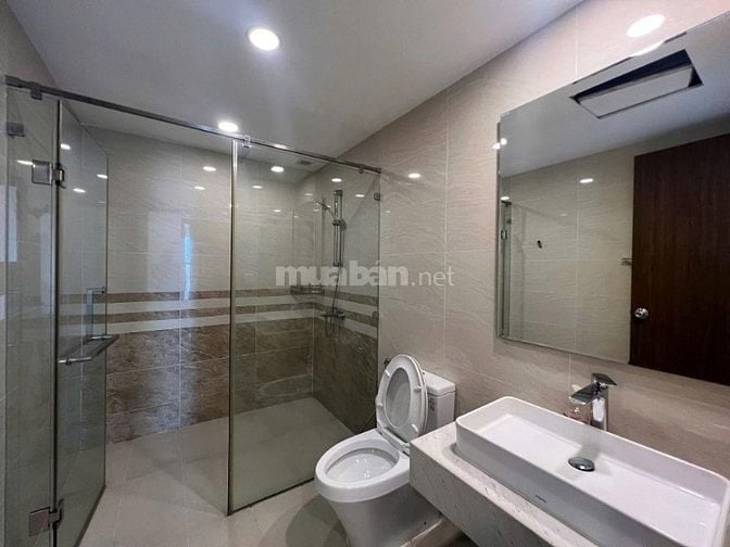 Chung cư Ruby Garden-Cạnh Sân Bay TSN, 3PN 130m2 full nội thất giá 14,